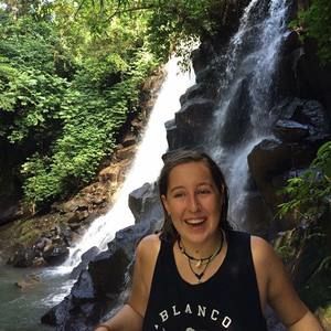 Meet your Posher, Scarlett